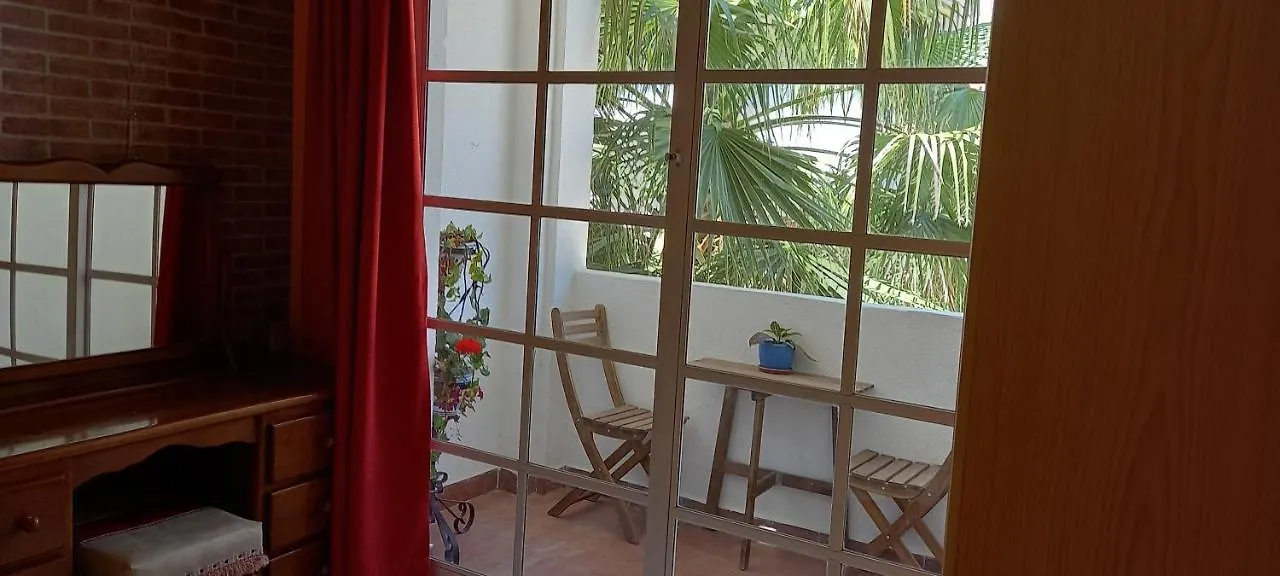 A Place Under The Sun And Near The Water Torremuelle Homestay